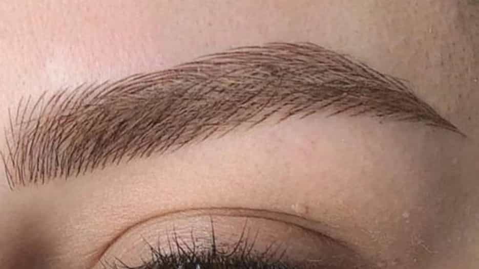خدمات فیبروز ابرو آکادمی تاتو علوی